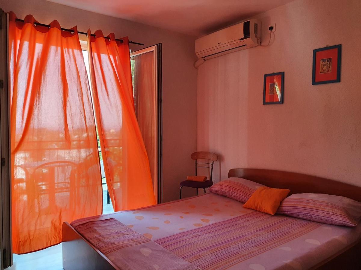 Petar Trpanj Exterior foto